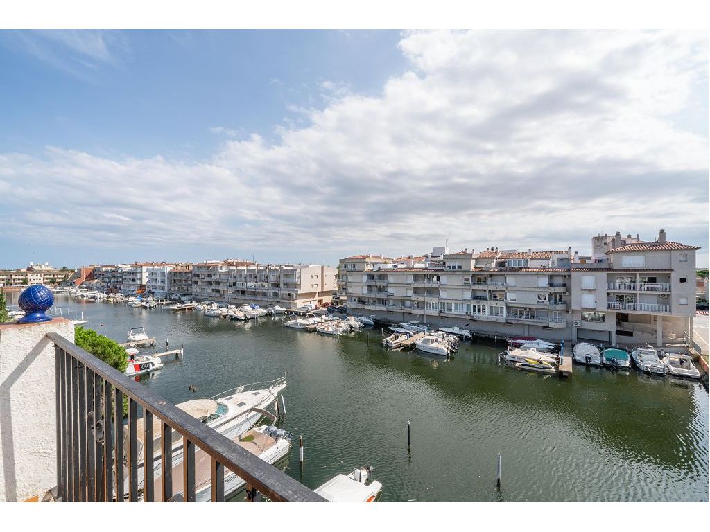 Appartement T2 EMPURIABRAVA 149000€ AGENCE DE LA PLAGE Appartement T2 EMPURIABRAVA 149000€ AGENCE DE LA PLAGE